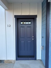 12 Sand Ridge Ct in Lebanon, OR - Building Photo - Building Photo