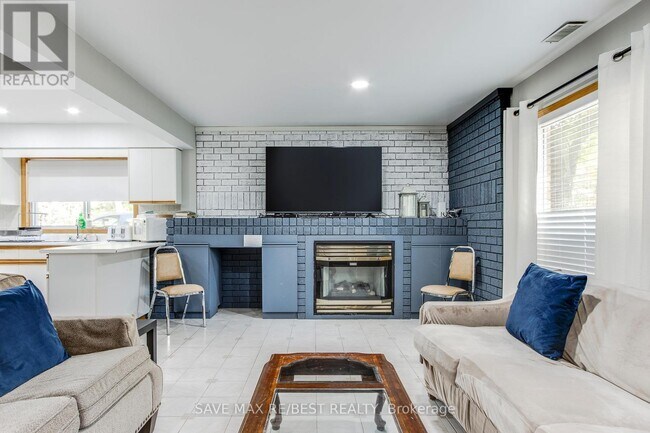 910 Concession Rd 17 W in Tiny, ON - Building Photo - Building Photo