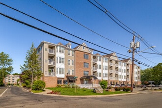Altair in Elmwood Park, NJ - Building Photo - Building Photo