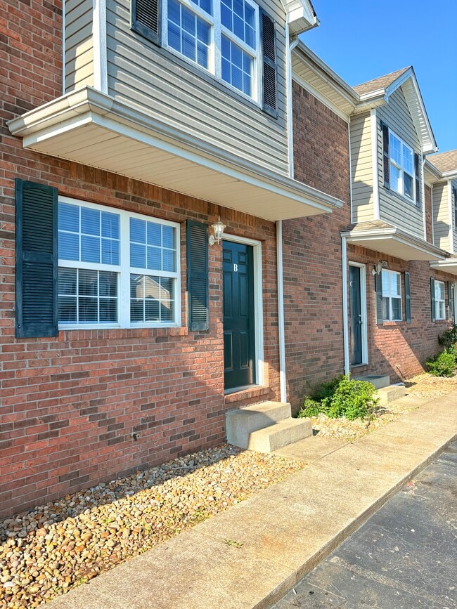 property at 2038 Salisbury Dr