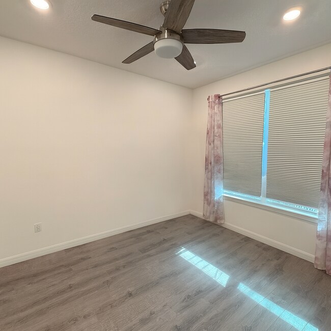 11149 Town View Dr in Jacksonville, FL - Building Photo - Building Photo