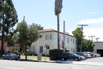 6712-6716 W Olympic Blvd in Los Angeles, CA - Building Photo - Building Photo