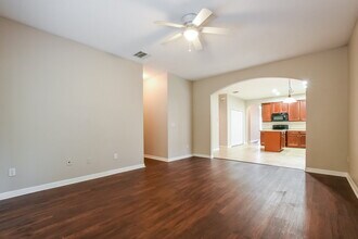 344 Marathon Ln in Sanford, FL - Building Photo - Building Photo