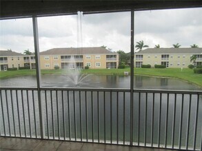 8727 Karpeal Dr in Sarasota, FL - Building Photo - Building Photo