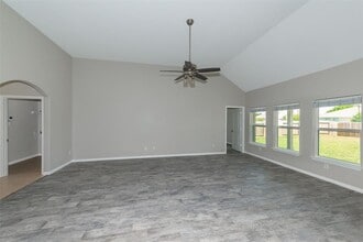 1349 Twin Estates Dr in Kyle, TX - Building Photo - Building Photo