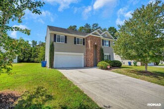 312 Walnut Crossing Dr in Whitsett, NC - Building Photo - Building Photo