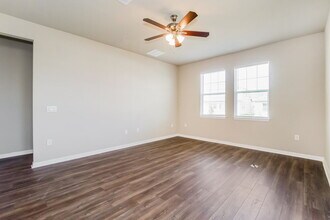 2275 Raven Rdg Dr in Minneola, FL - Foto de edificio - Building Photo