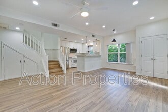 741 Cottage Ct in Mountain View, CA - Building Photo - Building Photo