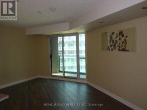 600 Fleet St in Toronto, ON - Building Photo - Building Photo