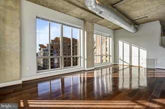 301 Massachusetts Ave NW in Washington, DC - Building Photo - Building Photo