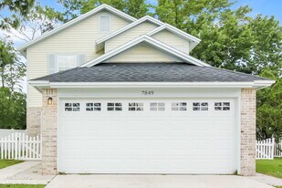 7849 Moss Pointe Trail W in Jacksonville, FL - Building Photo