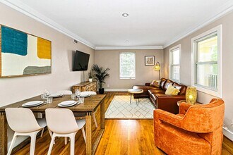 425 26th St in Virginia Beach, VA - Building Photo - Building Photo