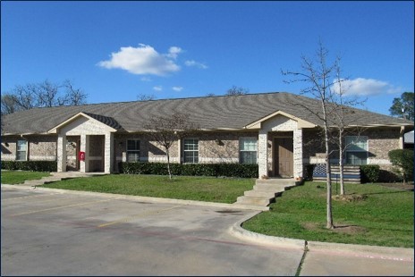 Magnolia Manor in Sulphur Springs, TX - Building Photo