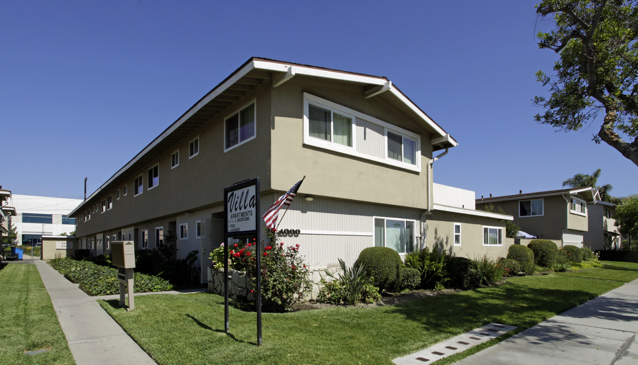 Villa Apartments in Anaheim, CA - Foto de edificio