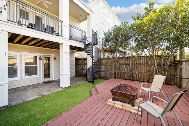 2724 Beauchamp St in Houston, TX - Building Photo - Building Photo