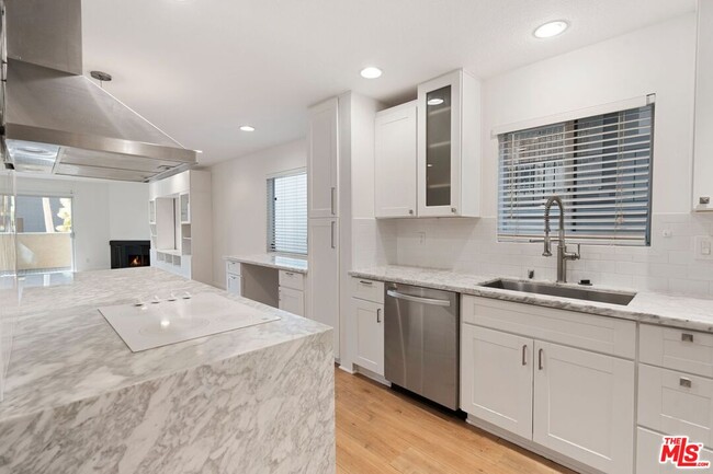 property at 1010 Hammond St