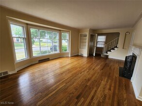 4405 Groveland Rd in University Heights, OH - Building Photo - Building Photo