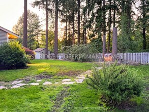 948 NW 170th Dr in Beaverton, OR - Building Photo - Building Photo