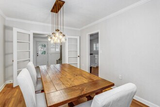 1812 E Avery St in Pensacola, FL - Building Photo - Building Photo