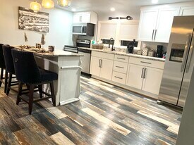 119 N Baird St in Green Bay, WI - Building Photo