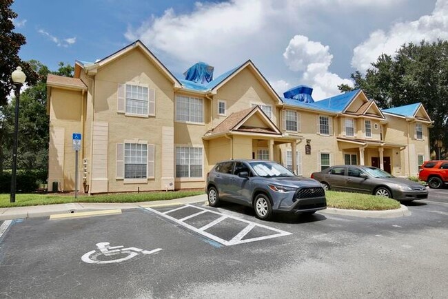825 Grand Regency Pointe in Altamonte Springs, FL - Building Photo - Building Photo