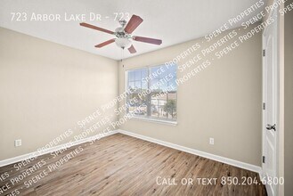 723 Arbor Lake Dr in Crestview, FL - Building Photo - Building Photo