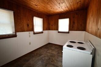720 Live Oak St in Lake Charles, LA - Building Photo - Building Photo