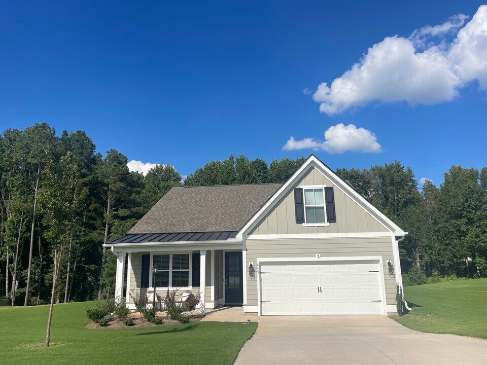 840 Orchard Valley Ln in Boiling Springs, SC - Building Photo