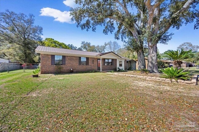 5135 Nekole Dr in Milton, FL - Building Photo - Building Photo