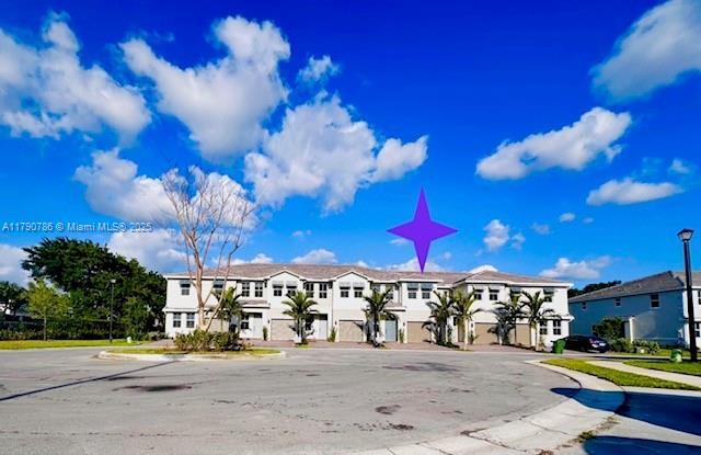259 SW 169th Ln in Pembroke Pines, FL - Building Photo