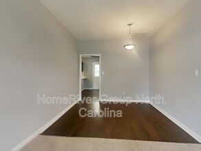 1808 Collier Rd in Durham, NC - Building Photo - Building Photo