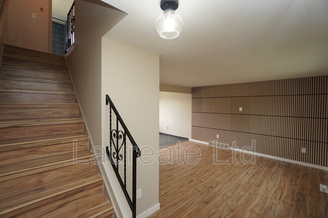 10760 W 13th Ave in Lakewood, CO - Foto de edificio - Building Photo