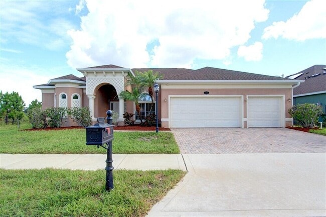 property at 1185 Dromin Ln