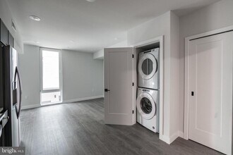 1102 Germantown Ave in Philadelphia, PA - Building Photo - Building Photo