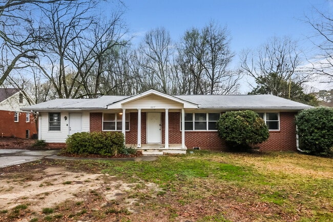 property at 627 Grayson Pkwy