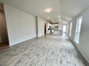 212 Shugart St in San Marcos, TX - Building Photo - Building Photo