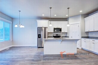 14847 Garrison Ln in Herriman, UT - Building Photo - Building Photo