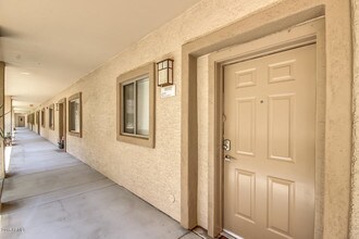 920 E Devonshire Ave-Unit -3032 in Phoenix, AZ - Building Photo - Building Photo