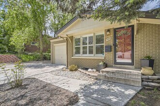 5007 S Mabre Ct in Littleton, CO - Building Photo - Building Photo