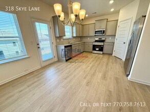 318 Skye Ln in Cartersville, GA - Building Photo - Building Photo