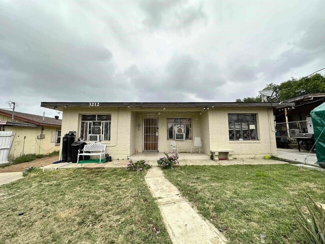 property at 3212 Pecan St