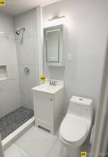 480 Commonwealth Ave, Unit 8 in Boston, MA - Building Photo - Building Photo