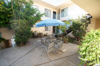 2828 3rd St in Santa Monica, CA - Building Photo - Building Photo