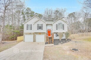 134 Collins Way in Douglasville, GA - Building Photo