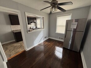 3999 Lyndale Ave in Baltimore, MD - Building Photo - Building Photo