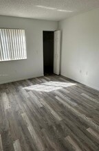 2123 Renaissance Blvd in Miramar, FL - Building Photo - Building Photo