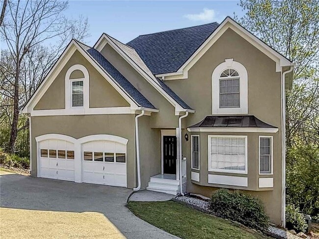 property at 6403 Ivey Terrace Dr SE