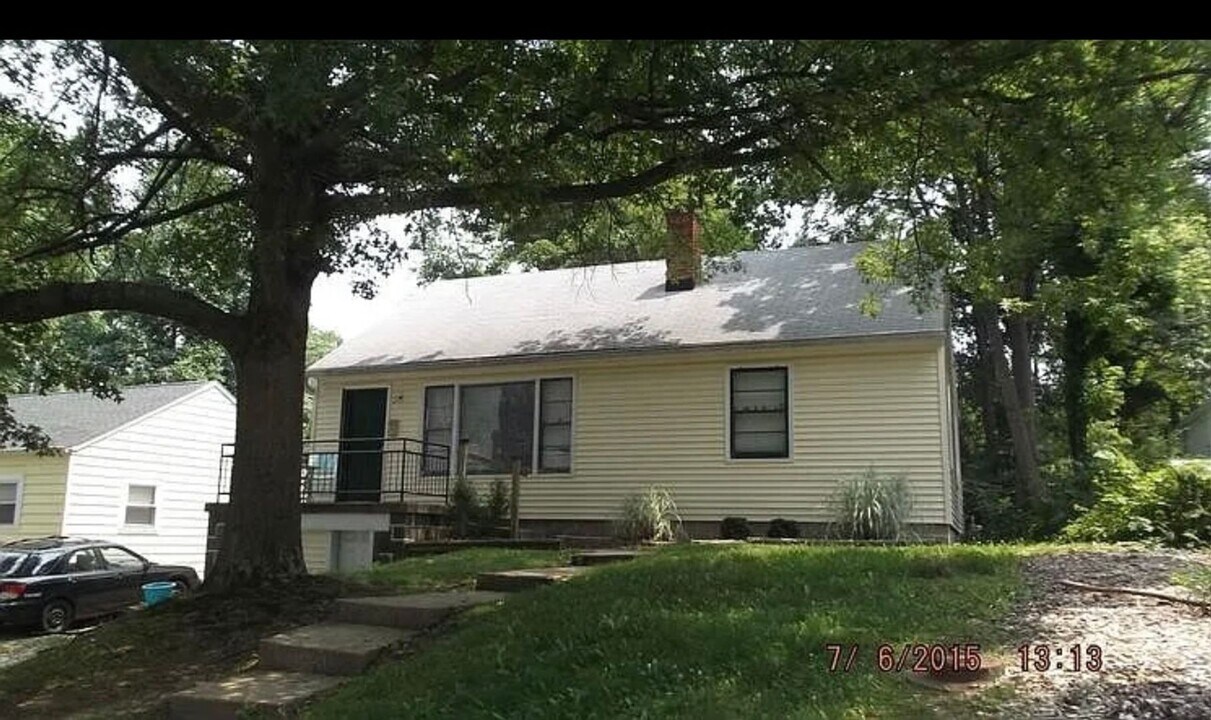 517 S Mitchell St in Bloomington, IN - Building Photo