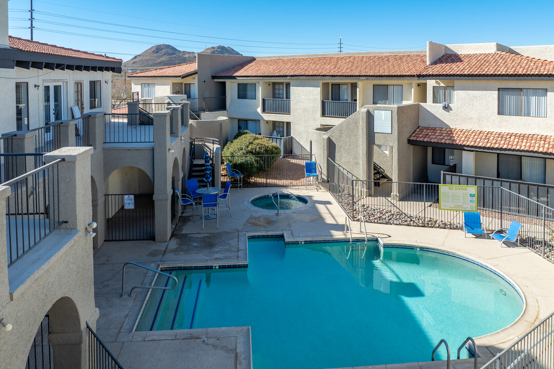 Tierra Ridge in Tucson, AZ - Foto de edificio