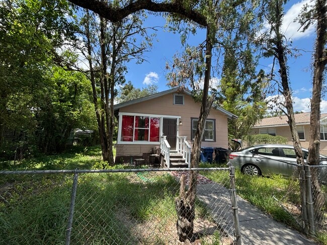 property at 8410 N Elmer St